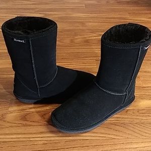 Bearpaw short boots